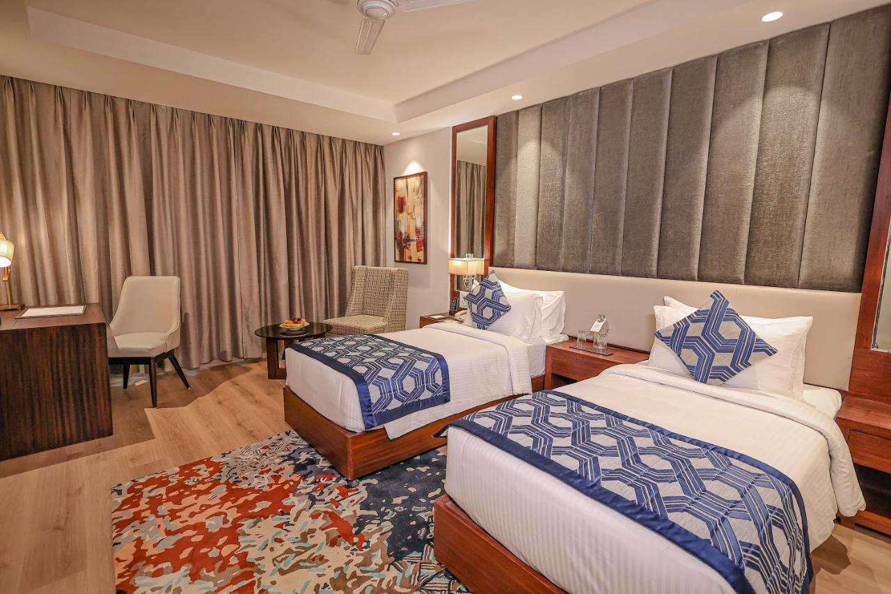 Regenta Dehradun By Royal Orchid Hotels Limited Dış mekan fotoğraf