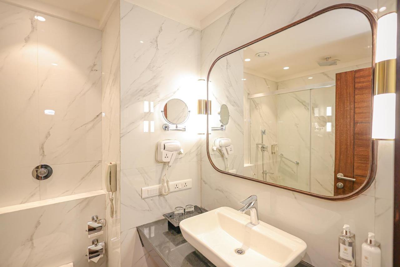 Regenta Dehradun By Royal Orchid Hotels Limited Dış mekan fotoğraf