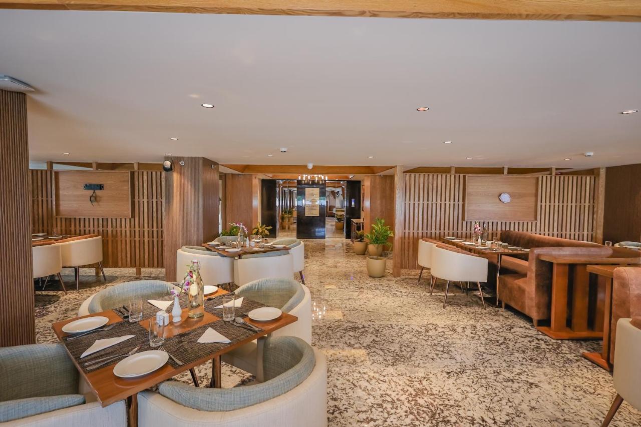 Regenta Dehradun By Royal Orchid Hotels Limited Dış mekan fotoğraf