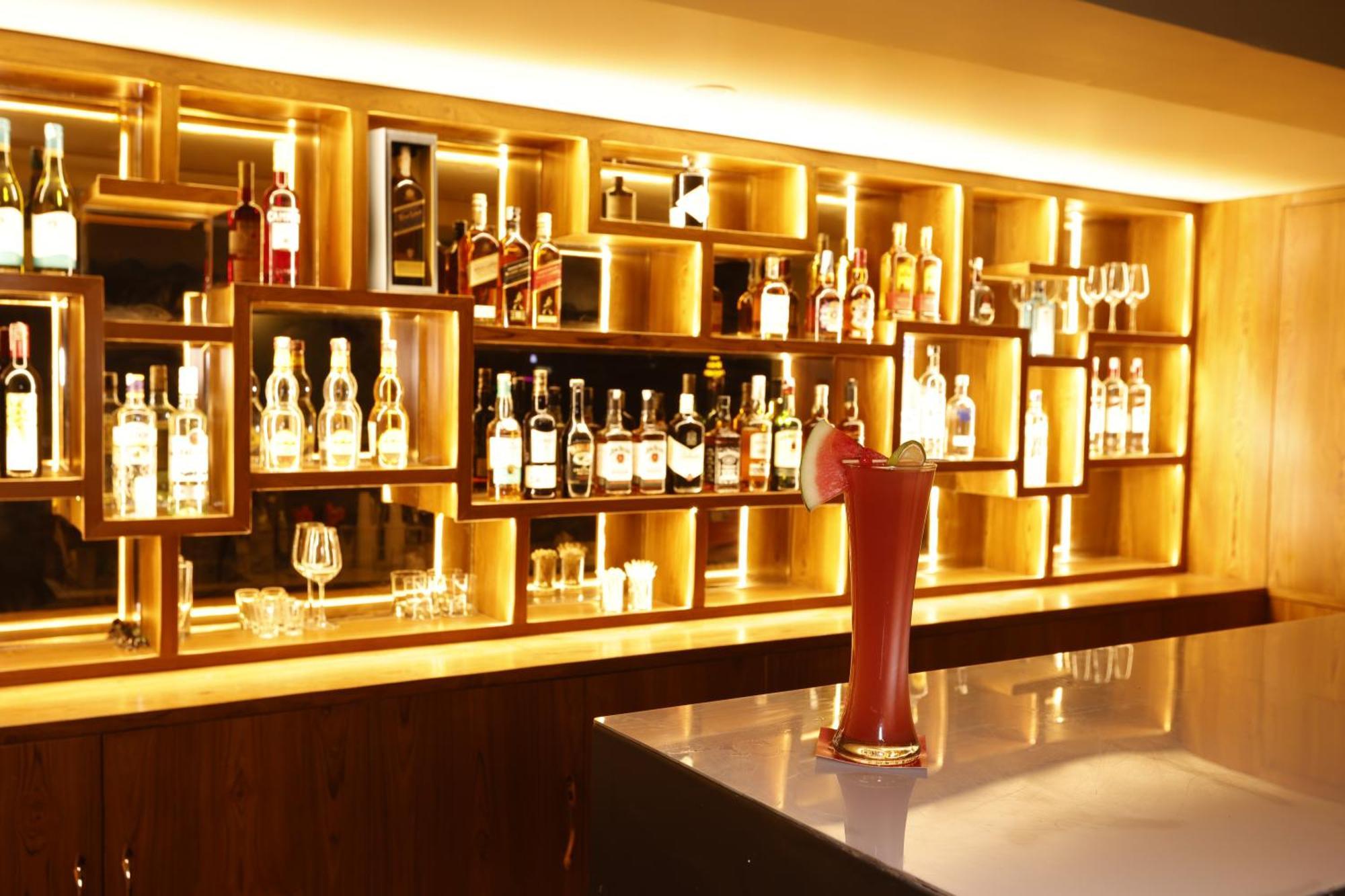 Regenta Dehradun By Royal Orchid Hotels Limited Dış mekan fotoğraf